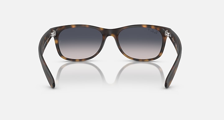 NEW WAYFARER CLASSIC